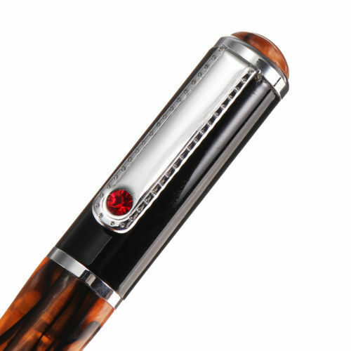 fountain pen, writing with a fountain pen, refillable fountain pens, pen with ink, pen store, nib pen, ink pen, fountain pens for sale, fountain pen shop, calligraphy, best pens