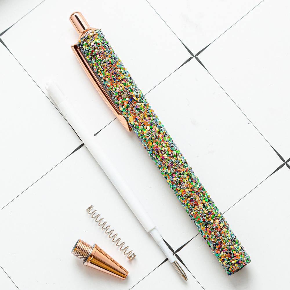 fountain pen, writing with a fountain pen, refillable fountain pens, pen with ink, pen store, nib pen, ink pen, fountain pens for sale, fountain pen shop, calligraphy, best pens