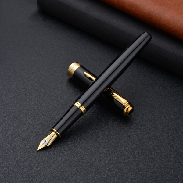 fountain pen, writing with a fountain pen, refillable fountain pens, pen with ink, pen store, nib pen, ink pen, fountain pens for sale, fountain pen shop, calligraphy, best pens