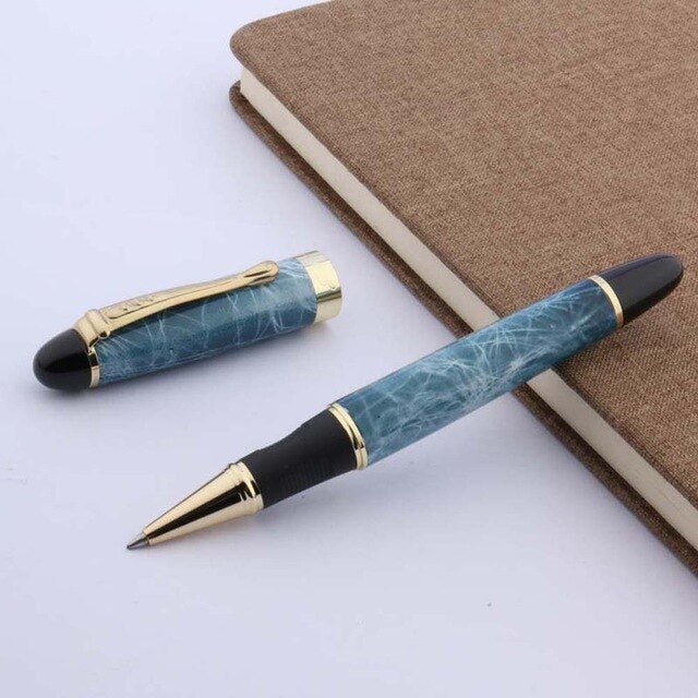 fountain pen, writing with a fountain pen, refillable fountain pens, pen with ink, pen store, nib pen, ink pen, fountain pens for sale, fountain pen shop, calligraphy, best pens