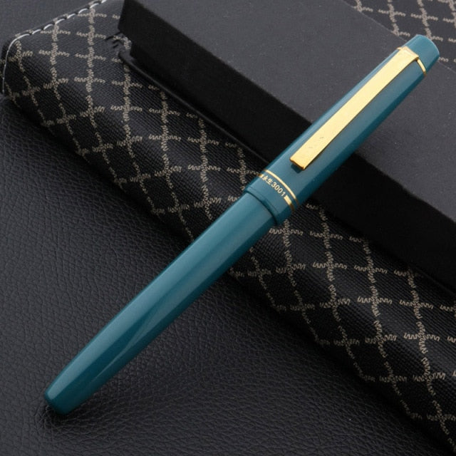 fountain pen, writing with a fountain pen, refillable fountain pens, pen with ink, pen store, nib pen, ink pen, fountain pens for sale, fountain pen shop, calligraphy, best pens