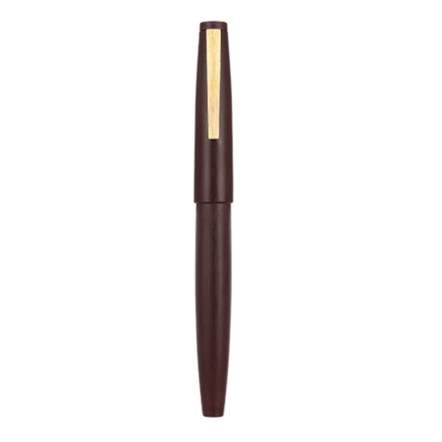 fountain pen, writing with a fountain pen, refillable fountain pens, pen with ink, pen store, nib pen, ink pen, fountain pens for sale, fountain pen shop, calligraphy, best pens