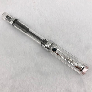 fountain pen, writing with a fountain pen, refillable fountain pens, pen with ink, pen store, nib pen, ink pen, fountain pens for sale, fountain pen shop, calligraphy, best pens